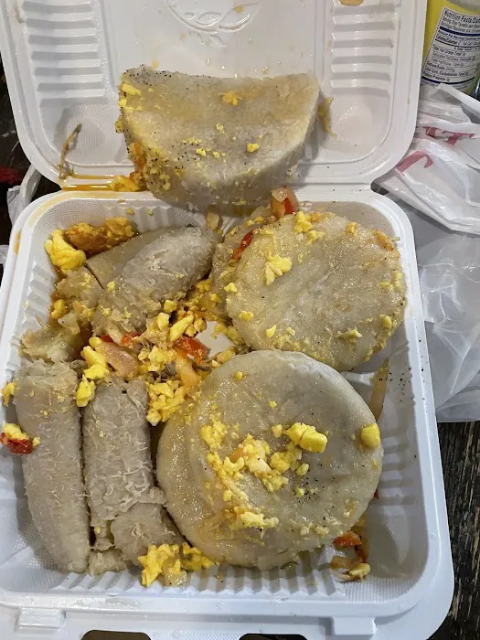 Carlos Kitchen Picture 4