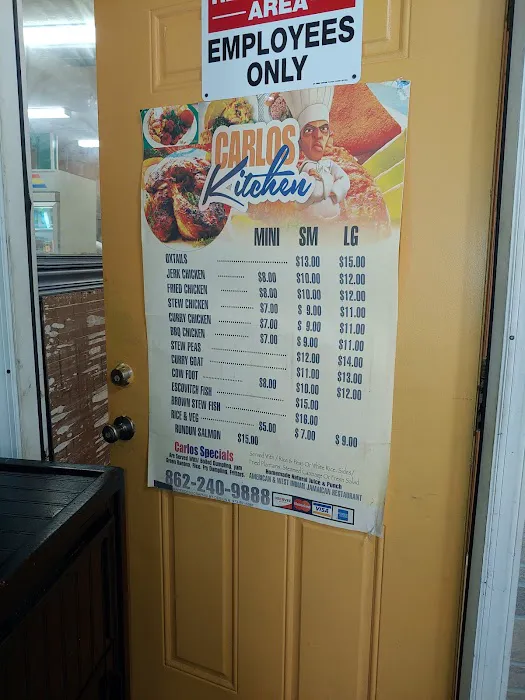 Carlos Kitchen Picture 1