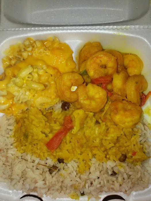 Carlos Kitchen Picture 8