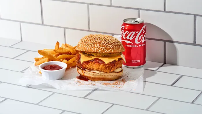 Cayenne Nashville Hot Chicken Picture 7