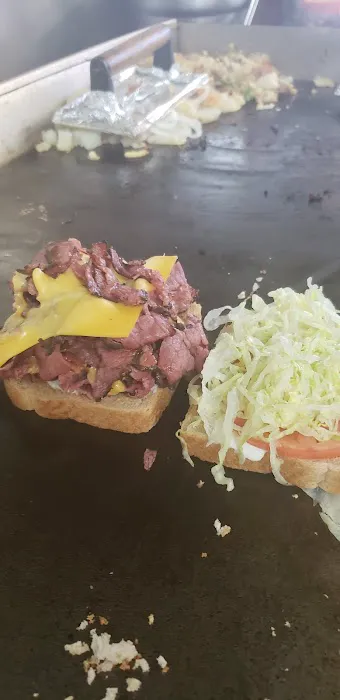 Mama Kim Deli Picture 3