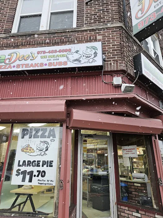 Dickie Dee's Picture 8