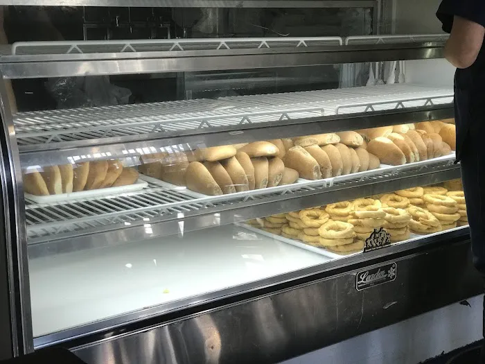 J&V Grill Restaurant Cafeteria Picture 5