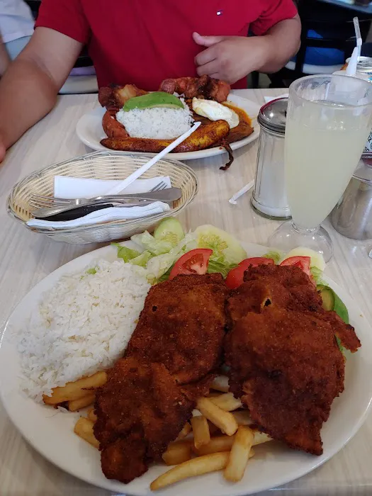 J&V Grill Restaurant Cafeteria Picture 8