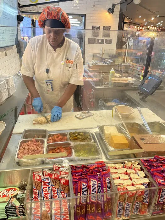 Supreme Bowl | Gates C70-99 Picture 9