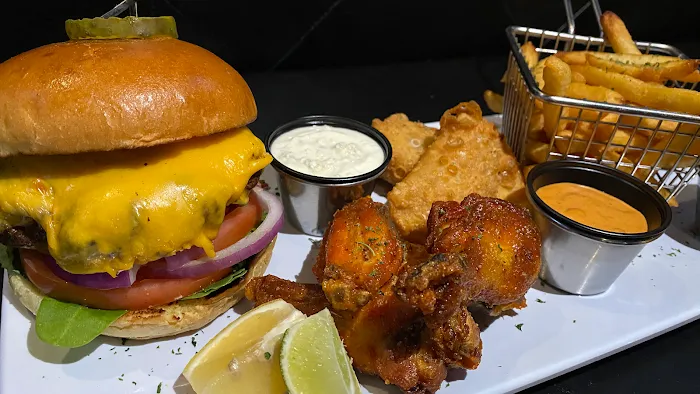 Game Day Sports Bar Picture 8