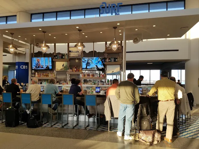 Surf Bar Oases Picture 3