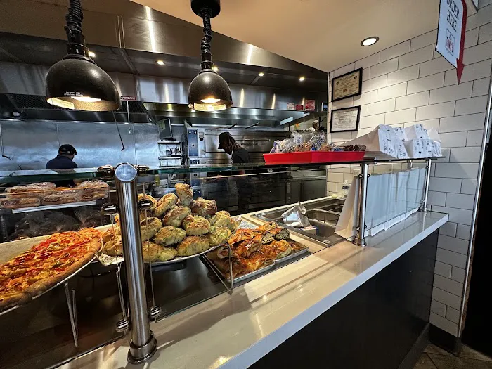 Little Tony's Pizzeria Picture 1