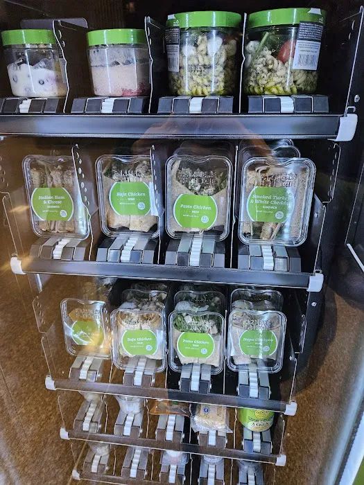 Farmer's Fridge Picture 4