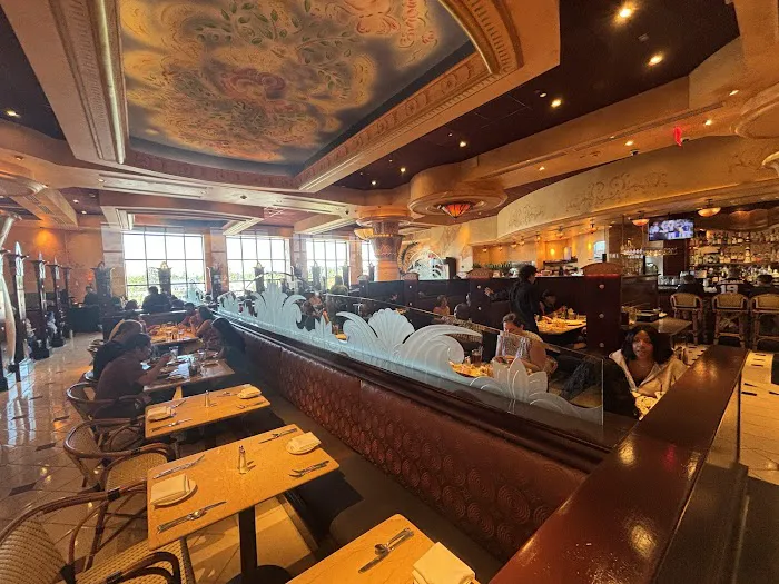 The Cheesecake Factory Picture 2