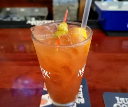 Shamrocks Bar & Grill