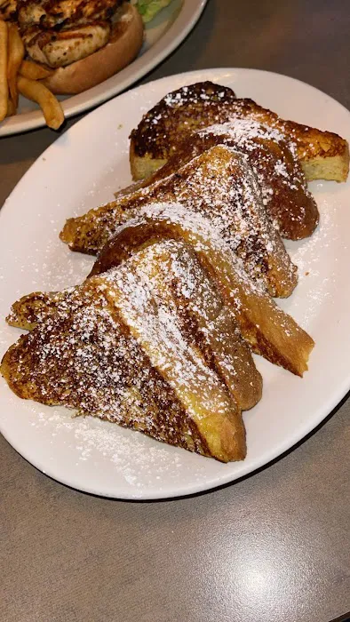 Circle M Diner Picture 4