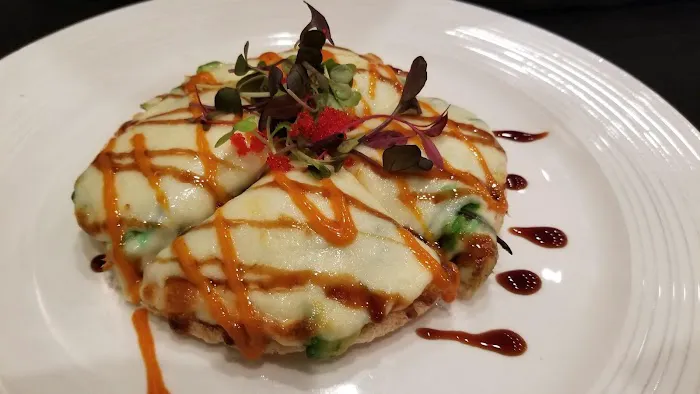 Mt. Fuji Japanese Sushi & Hibachi Restaurant Picture 4