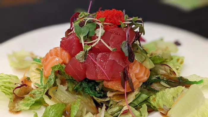 Mt. Fuji Japanese Sushi & Hibachi Restaurant Picture 3