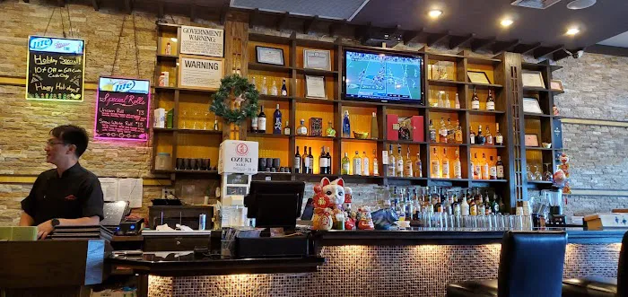 Mt. Fuji Japanese Sushi & Hibachi Restaurant Picture 2