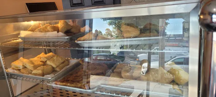 Soumie Restaurant Picture 4