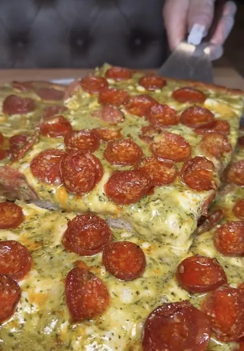 Napolini Pizzeria & Catering Picture 2