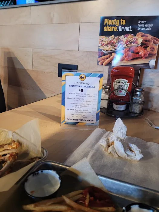 Buffalo Wild Wings Picture 9