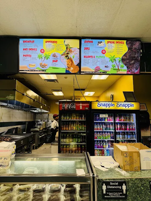 Tropical Jerk & Seafood Center Picture 4