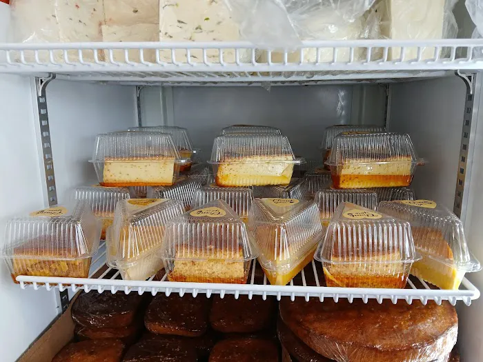 El Buen Sabor Deli Restaurant Picture 5