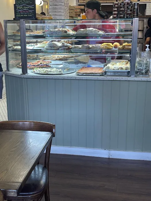 Rosa's Pizza Picture 1