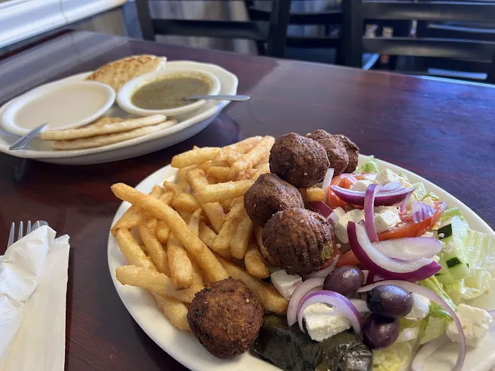 Gyros & Heros Picture 2