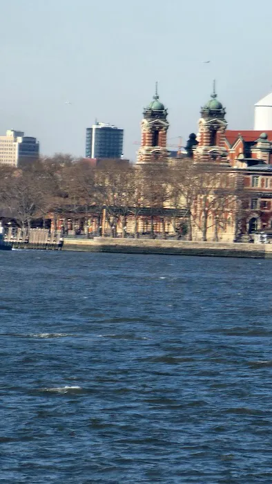 Adiyla’ Seafood Kitchen Picture 3