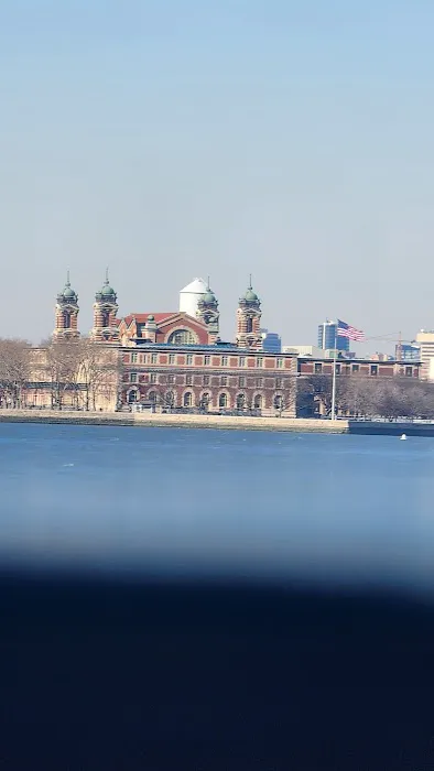 Adiyla’ Seafood Kitchen Picture 1