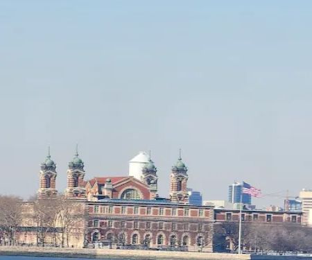 Adiyla’ Seafood Kitchen