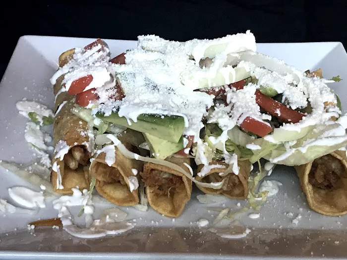 La Iguana Azul restaurant & lounge Picture 4