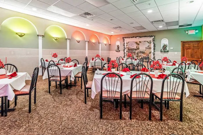 Riuniti Pizzeria & Restaurant Picture 8