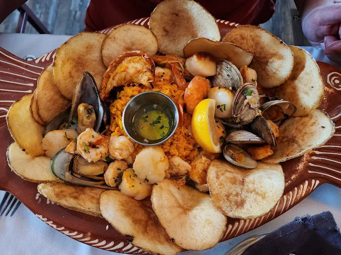 Santini Seafood and Steakhouse Picture 7