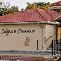 Santini Seafood and Steakhouse ico