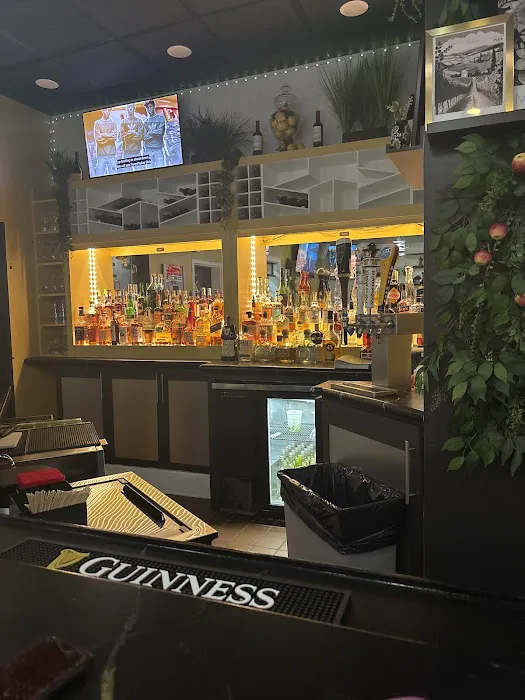 Apples Mexican Italian Restaurant and Bar Picture 8