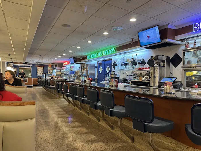 Broadway Diner Picture 10