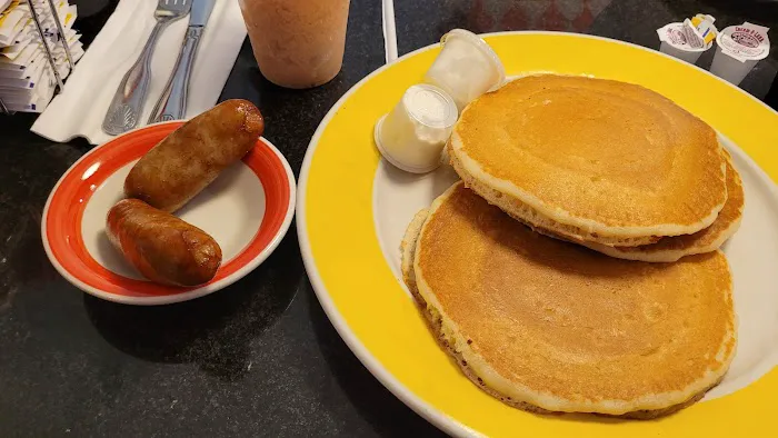 Broadway Diner Picture 2