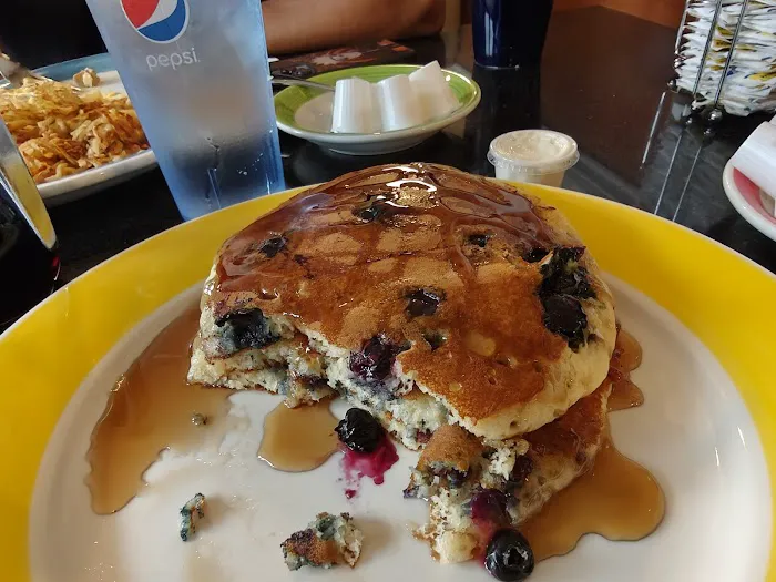 Broadway Diner Picture 8