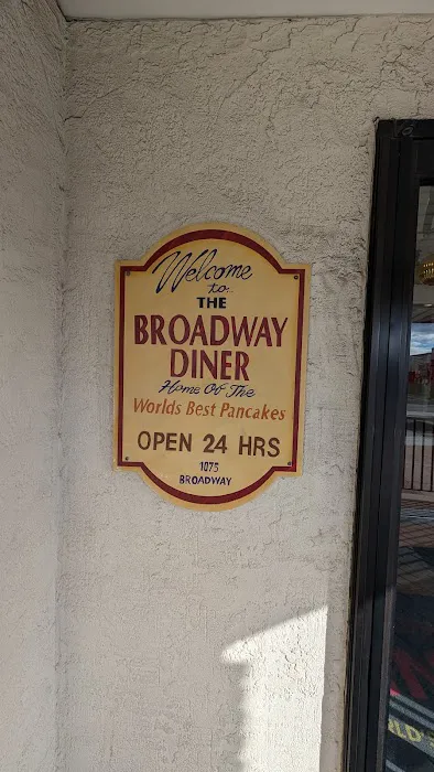 Broadway Diner Picture 3