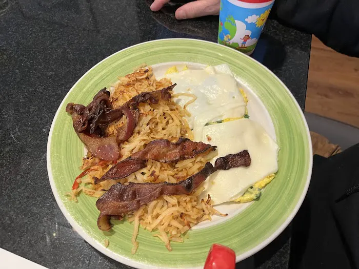 Broadway Diner Picture 9