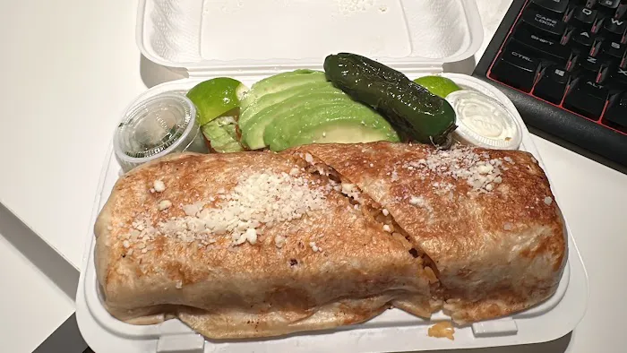 Tacos Mi Hogar Truck Picture 1