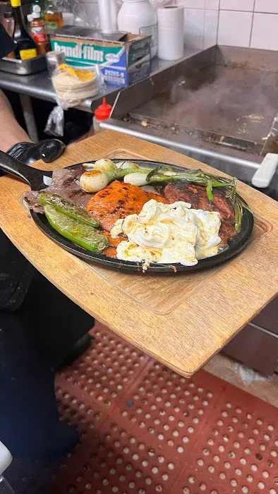 Las dos mixtecas Picture 1