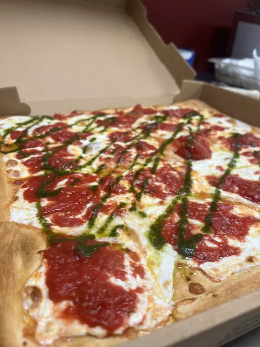 Michaelangelos Pizzeria Picture 2