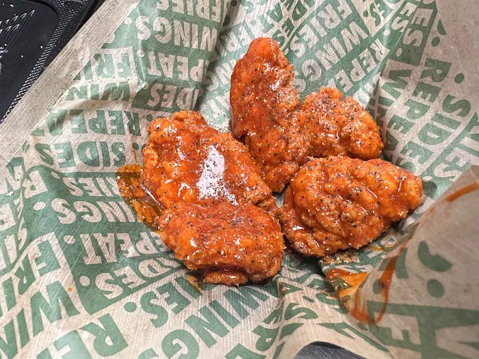 Wingstop Picture 6