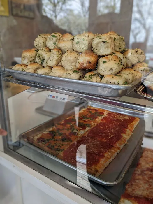 Crispy Pizza Picture 1