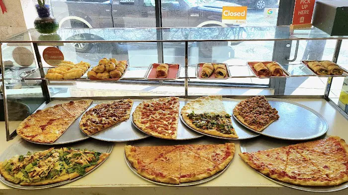 Crispy Pizza Picture 9