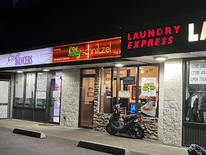 Holy Schnitzel (Staten Island) Picture 4