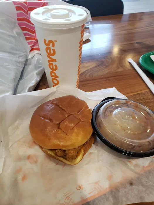 Popeyes Louisiana Kitchen Picture 1