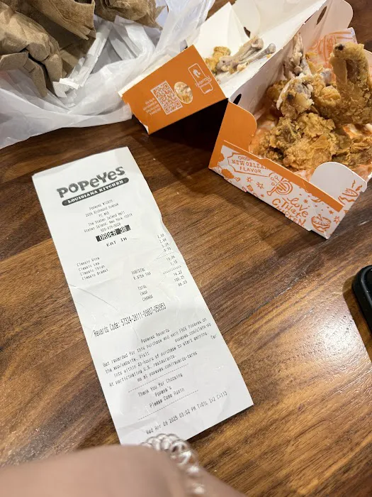 Popeyes Louisiana Kitchen Picture 3