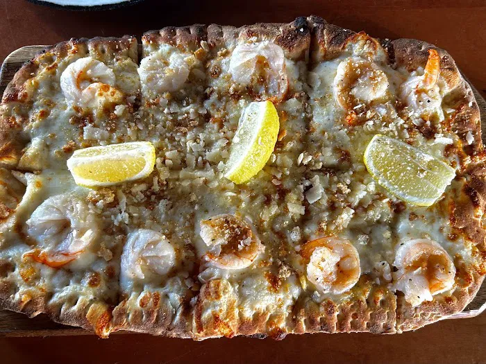 Tommys Tavern + Tap Picture 4