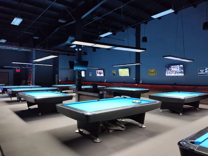 Whiskey Hideaway Picture 5